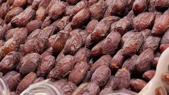 تصویر 1 از خرما پیارم جهرم نیمه خشک مناسب برای صادرات انبوه